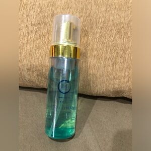 Predire Paris 24 Hour Lava Foam Cleaser